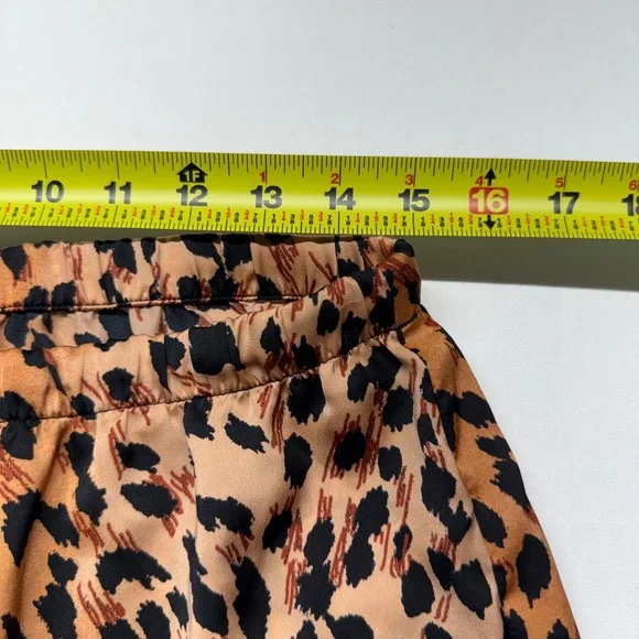 Natori Leopard Print Pajama Set Wide Leg Crop Pants Top M Lounge Chic Resort - Picture 11 of 13